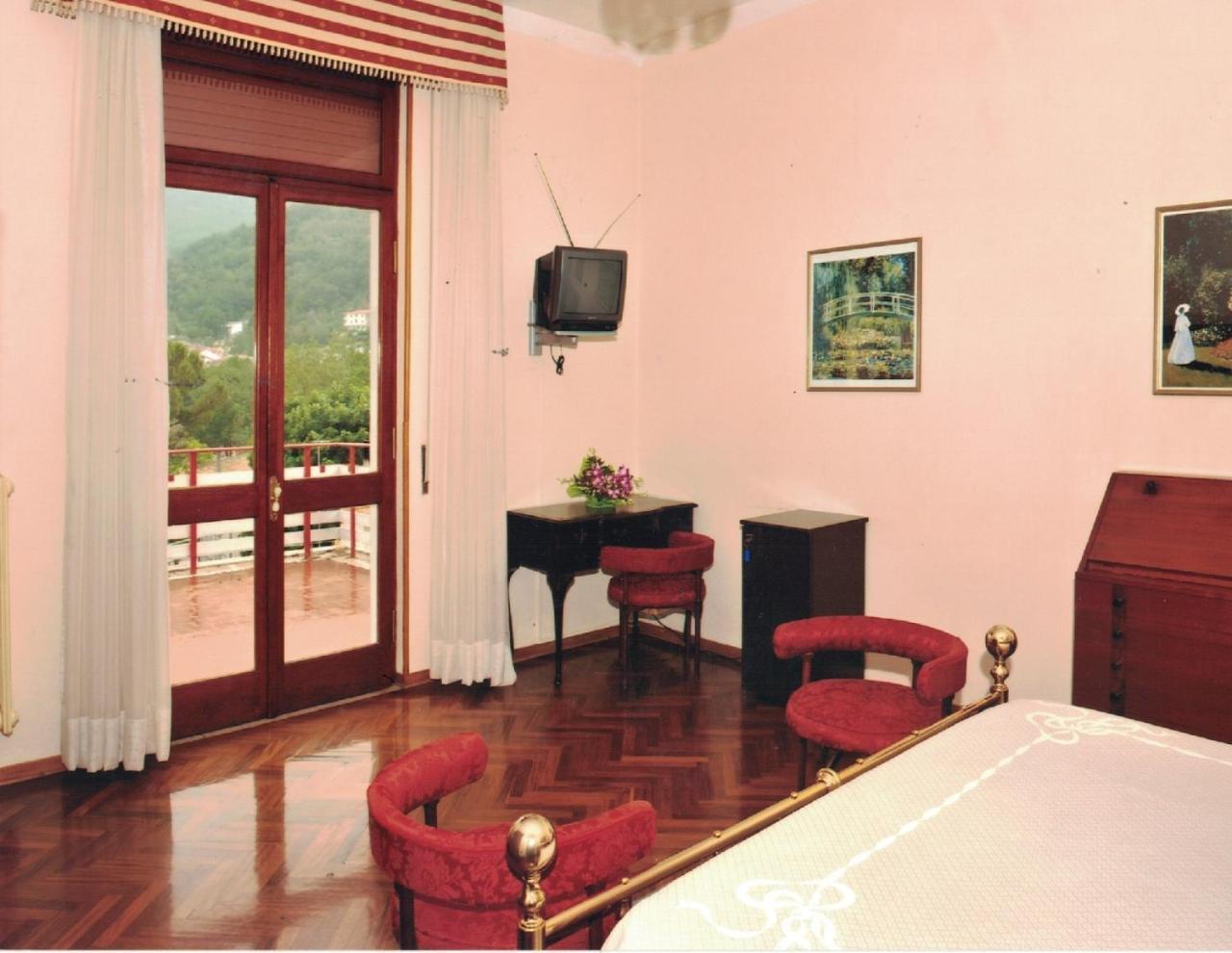 Albergo La Perla Civitella Roveto Экстерьер фото